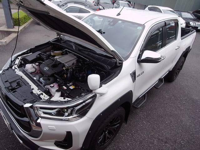 Toyota HILUX 2021-02 10328-19