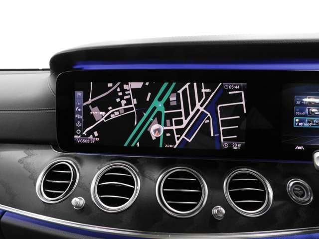 Mercedes Benz E-CLASS 2019-11 17173-4