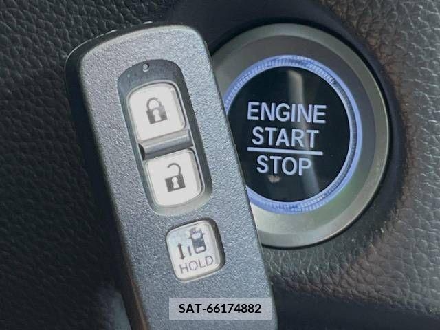 Honda N BOX CUSTOM 2020-02 298066-5