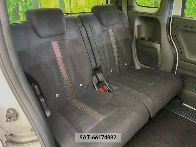 Honda N BOX CUSTOM 2020-02 298066-9