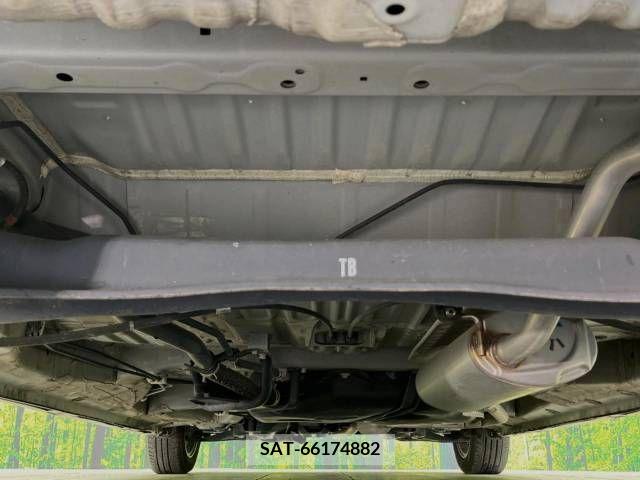 Honda N BOX CUSTOM 2020-02 298066-19