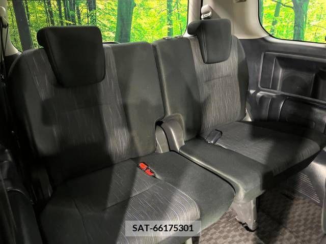 Toyota VOXY 2010-10 248002-10