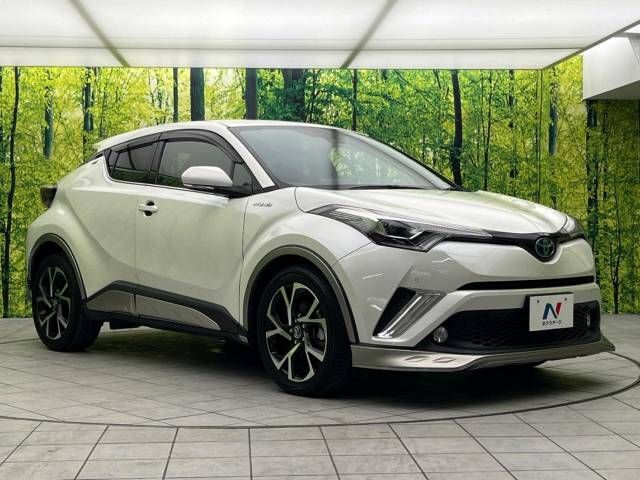 Toyota C-HR 2017-05 14482-16