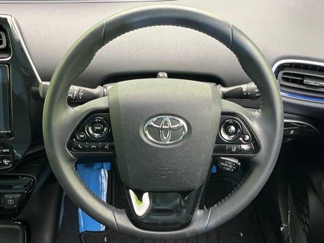 Toyota PRIUS 2019-05 193803-11