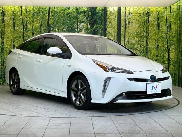 Toyota PRIUS 2019-05 193803-16