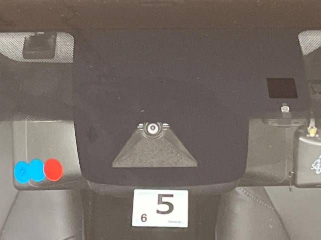 Toyota PRIUS 2019-05 193803-2