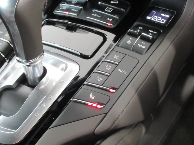 Porsche CAYENNE 2017-02 183144-12