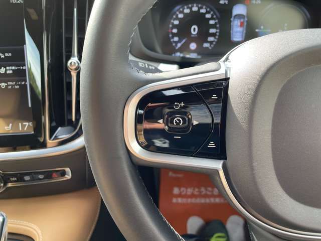 Volvo V60 2021-02 21919-25