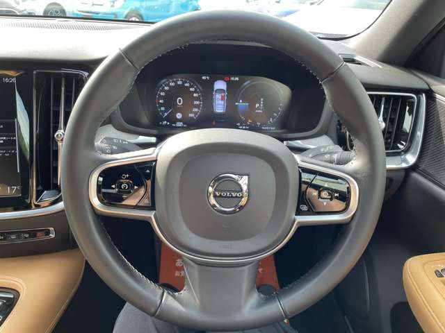 Volvo V60 2021-02 21919-24