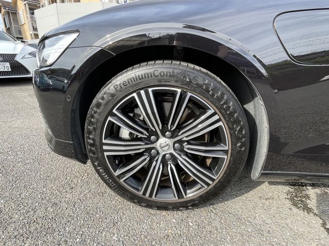 Volvo V60 2021-02 21919-5