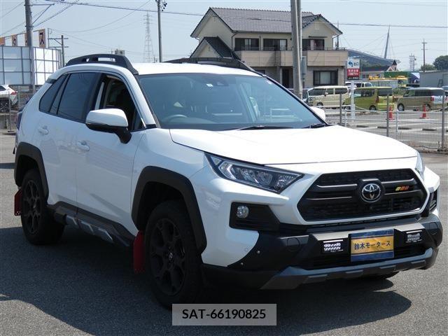 Toyota RAV4 2021-07 313223-1