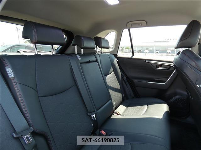 Toyota RAV4 2021-07 313223-7