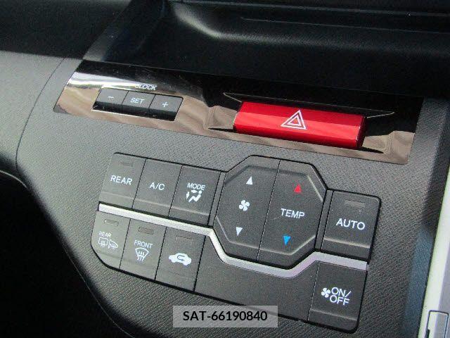 Honda e 2014-11 204507-14