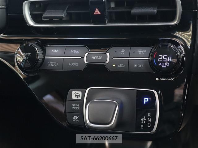 Toyota AQUA 2021-09 291758-12