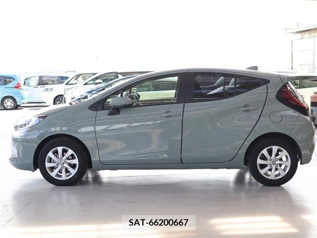 Toyota AQUA 2021-09 291758-6