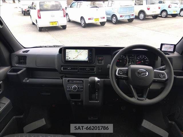 Daihatsu ATRAI 2022-02 356421-1