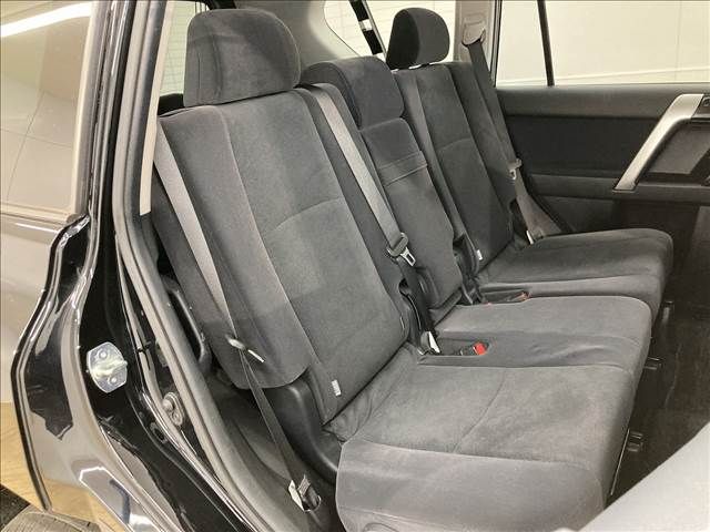 Toyota PRADO 2018-02 11155-11