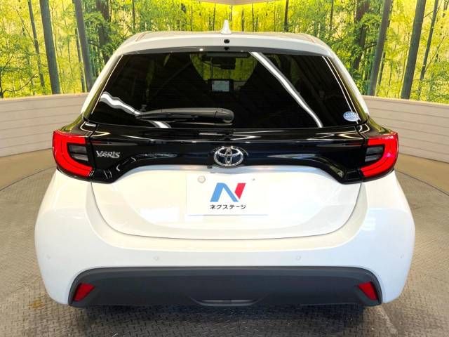 Toyota YARIS 2020-10 25038-14