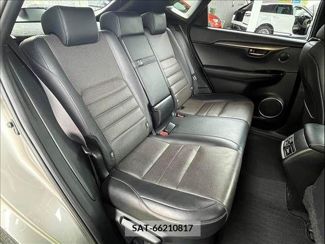 Lexus NX 2019-06 354014-5