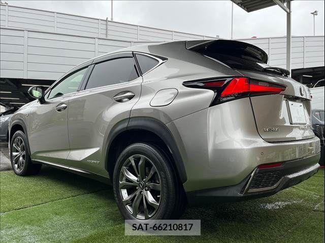 Lexus NX 2019-06 354014-15