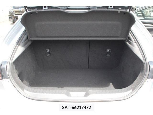 Mazda MAZDA3 2021-03 363298-17