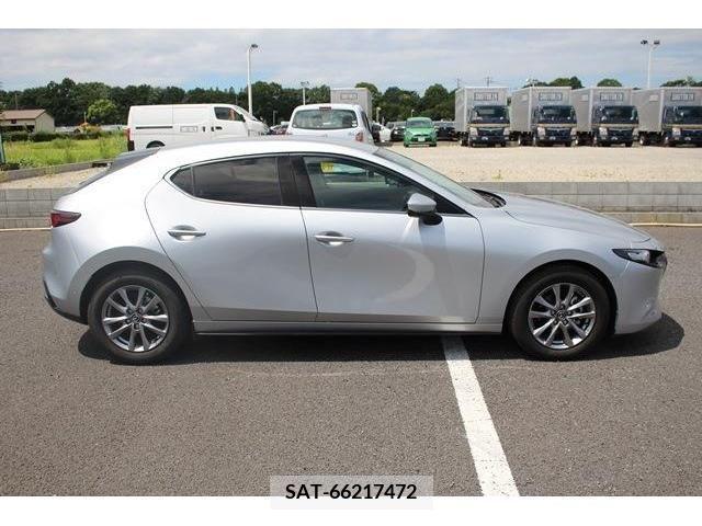Mazda MAZDA3 2021-03 363298-10