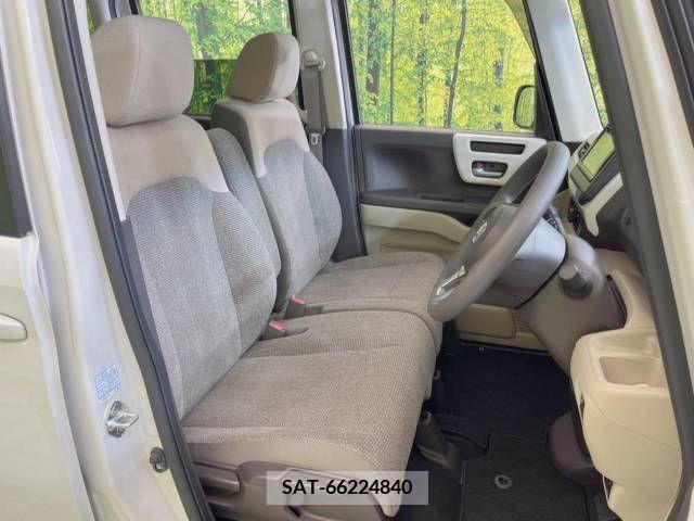 Honda N BOX CUSTOM 2019-04 307000-8