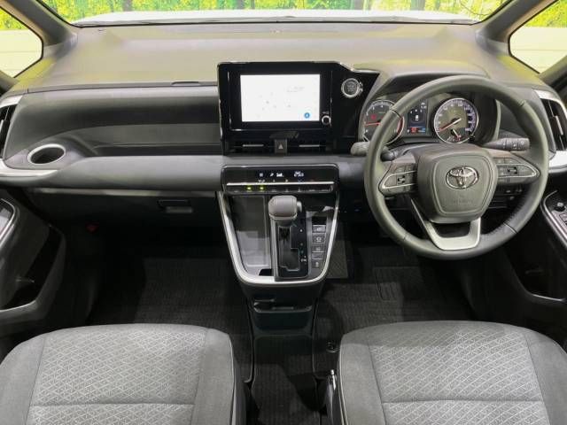 Toyota NOAH 2023-07 188071-1