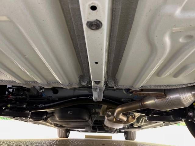 Toyota NOAH 2023-07 188071-19