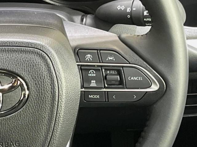 Toyota NOAH 2023-07 188071-6