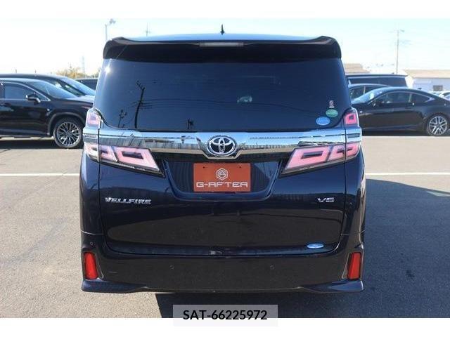 Toyota VELLFIRE 2018-08 205414-3