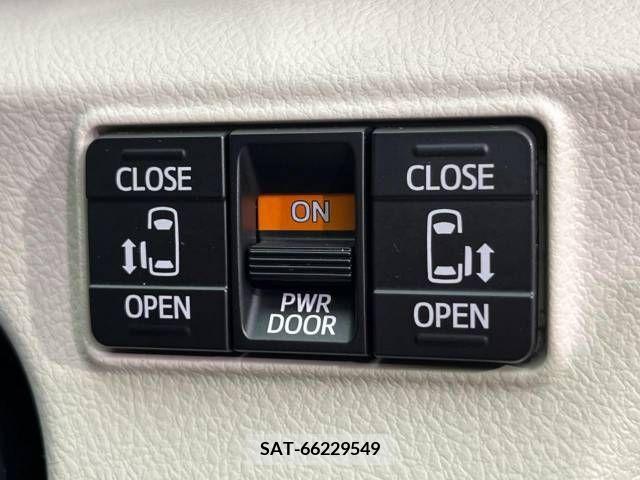Toyota SIENTA 2017-07 375139-4