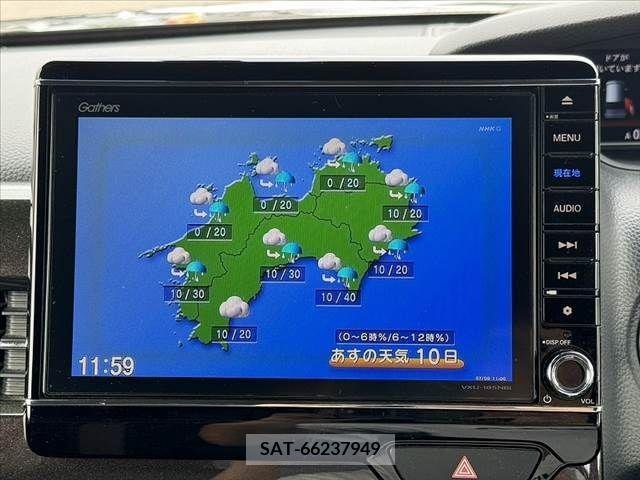 Honda N BOX CUSTOM 2018-05 336371-3