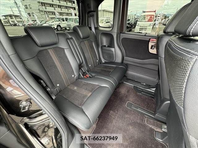 Honda N BOX CUSTOM 2018-05 336371-17