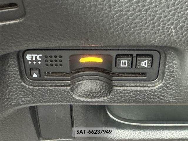 Honda N BOX CUSTOM 2018-05 336371-25