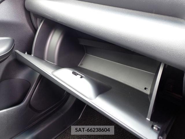 Honda FIT 2019-03 329127-15