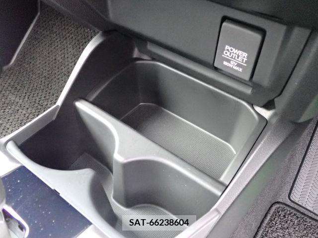 Honda FIT 2019-03 329127-16