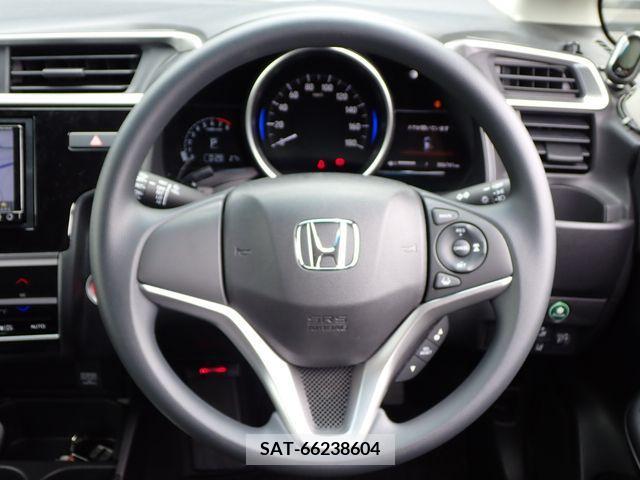 Honda FIT 2019-03 329127-12