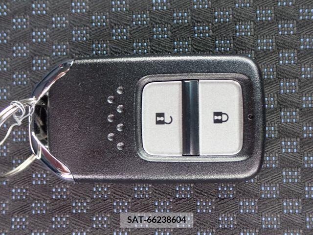 Honda FIT 2019-03 329127-23