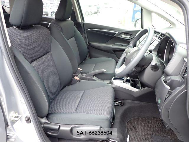 Honda FIT 2019-03 329127-18