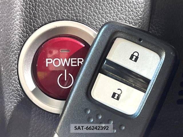 Honda FIT 2013-09 251698-4