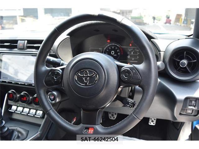Toyota 86 2022-04 360793-5