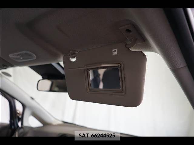 Nissan NOTE 2018-03 280138-6
