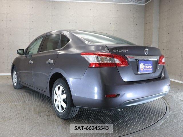 Nissan Sylphy 2013-04 204819-23