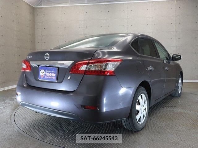 Nissan Sylphy 2013-04 204819-1