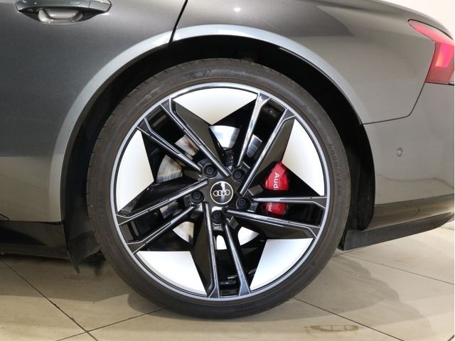 Audi E-TRON 2021-11 6681-29
