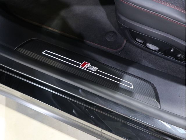 Audi E-TRON 2021-11 6681-25