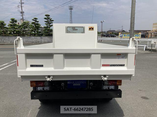 Hino DUTRO 2023-02 255099-3