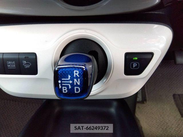 Toyota PRIUS 2016-05 218145-9