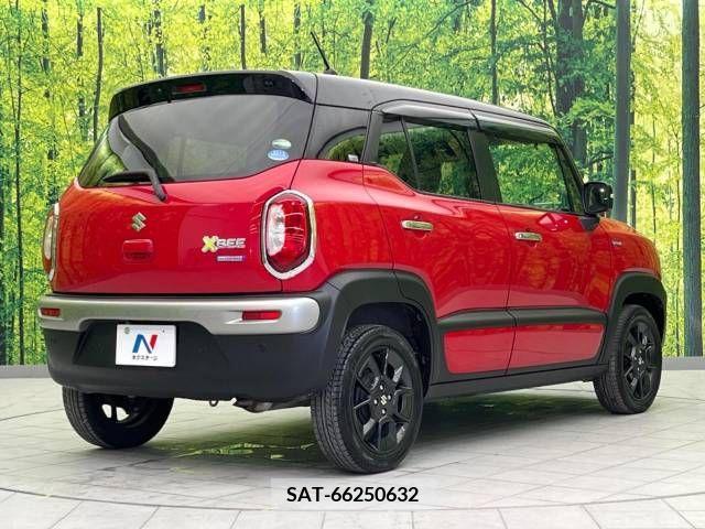 Suzuki X BEE 2018-05 266312-17